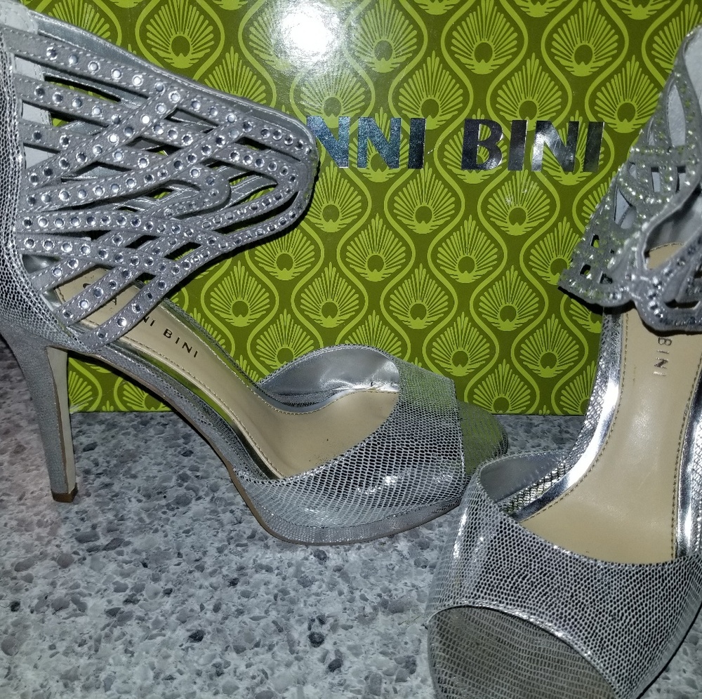 Gianni Bini heels